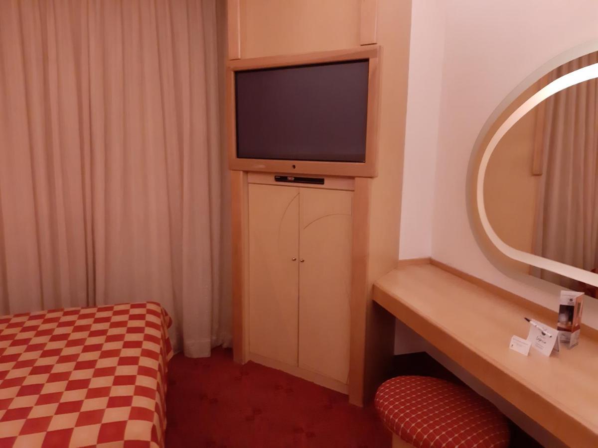 Auto Hotel Legaria Mexico-stad Buitenkant foto